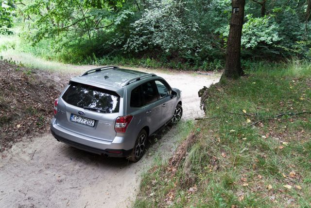Subaru Forester 2.0 XT. Crossover? Raczej sportowe kombi 