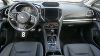 Subaru Impreza 2.0 AWD 156 KM - wnętrze