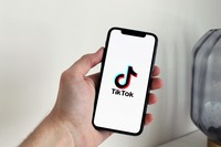 Jak chronić swoje dane, korzystając z TikToka?