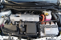 Toyota Auris Hybrid Touring Sports - silnik