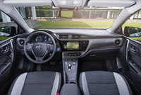 Toyota Auris - wnętrze