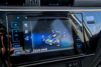 Toyota Auris Hybrid - ekran