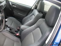 Toyota Auris Touring Sports 1.6 D-4D - fotele
