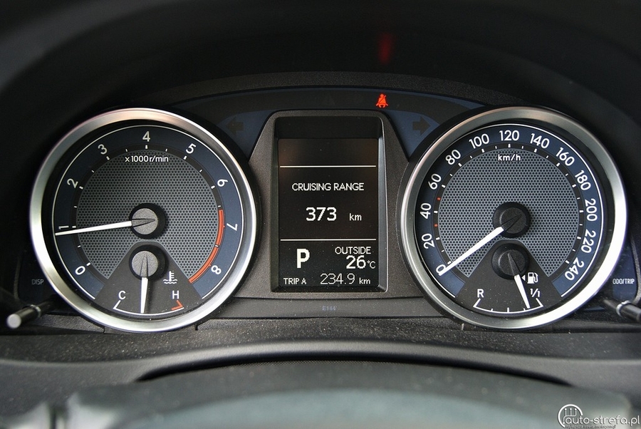 Toyota Auris Valvematic 130 Multidrive S Prestige zegary