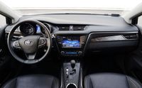Toyota Avensis - wnętrze