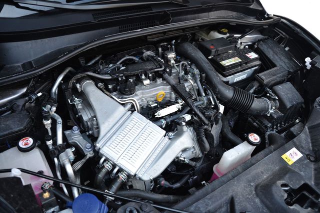 Toyota C-HR 1.2 Turbo Prestige. Powiew świeżości