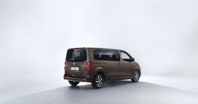 Nowa Toyota PROACE VERSO 