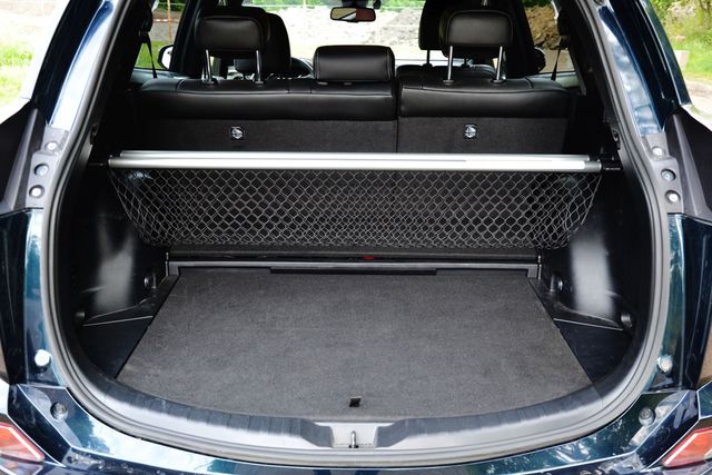 Toyota RAV4 Hybrid Prestige - modna i niezawodna