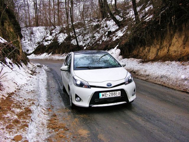 Toyota Yaris Hybrid