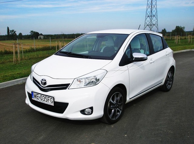 Toyota Yaris 1,33 Trend by Simple