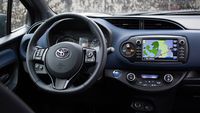Toyota Yaris Hybrid Selection - wnętrze