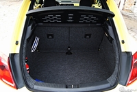 Volkswagen Beetle 1.4 TSI Design - bagażnik