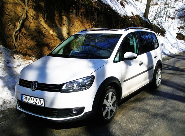 Volkswagen Cross Touran 2,0 TDI DSG