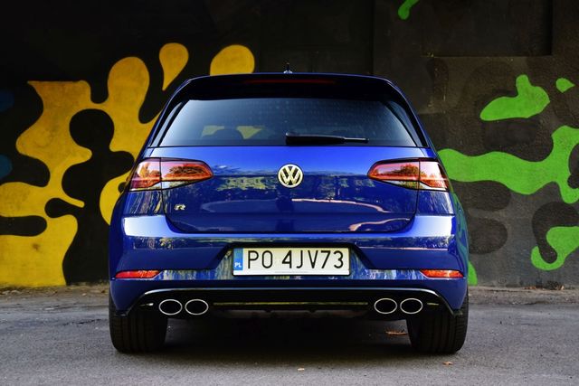 Volkswagen Golf R. Hot hatch idealny? 