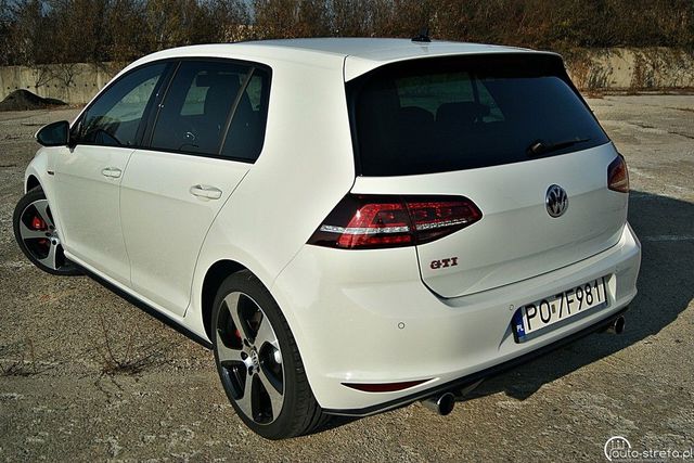 Volkswagen Golf GTI Performance - kontynuuje legendę