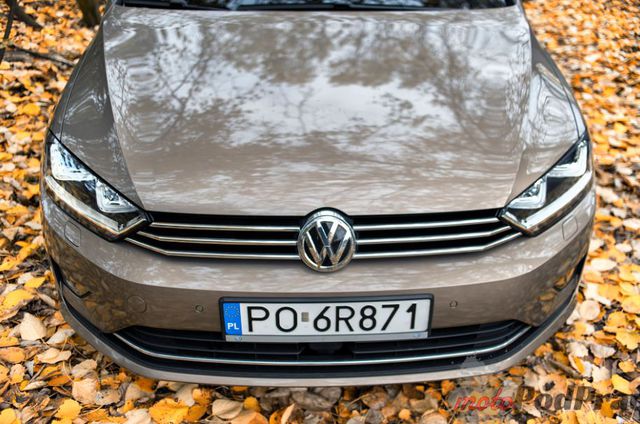 Volkswagen Golf Sporstvan - być jak Papież