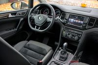Volkswagen Golf Sporstvan - wnętrze