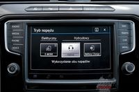 Volkswagen Passat GTE - ekran