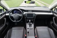 Volkswagen Passat Variant 2.0 TDI Bi-Turbo DSG 4MOTION Highline - wnętrze
