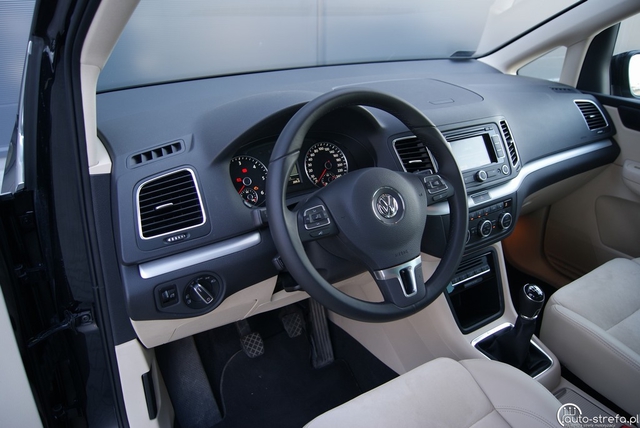 Volkswagen Sharan 2,0 TDI 140KM 4Motion Highline - niezniszczalny minivan