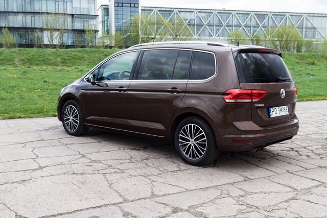 Volkswagen Touran - ciekawa alternatywa dla SUV-ów