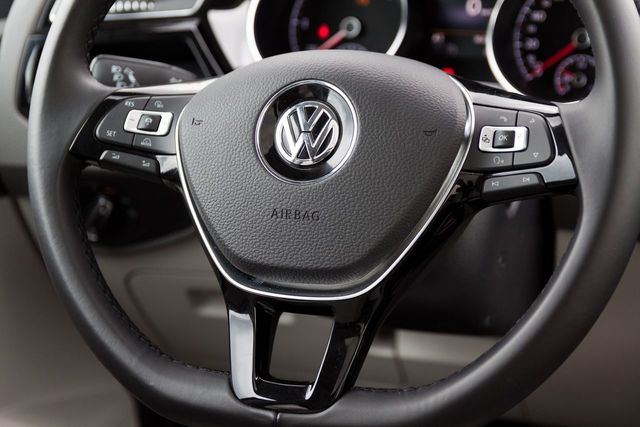 Volkswagen Touran - ciekawa alternatywa dla SUV-ów