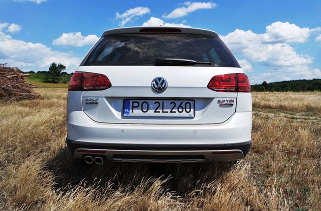 Volkswagen Golf Variant w trzech wersjach: Alltrack, Bluemotion i R