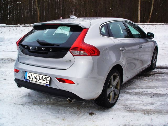 Volvo V40 D3