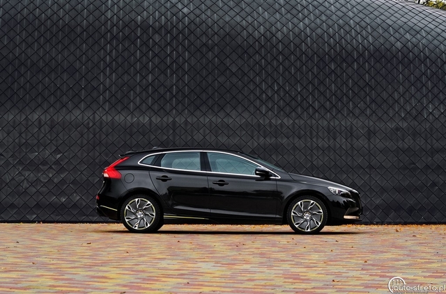 Volvo V40 T3 Momentum