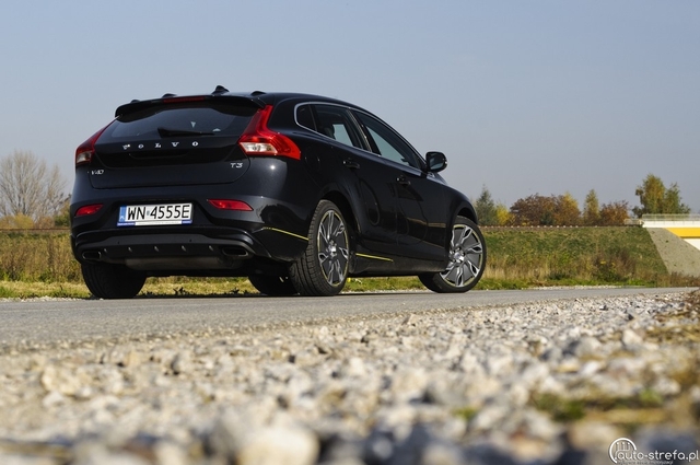 Volvo V40 T3 Momentum