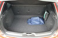 Volvo V40 T3 Momentum - bagażnik