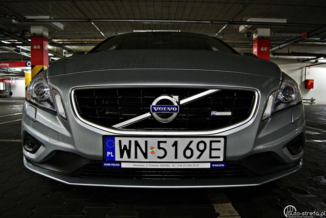 Volvo V60 D4 AWD R-Design