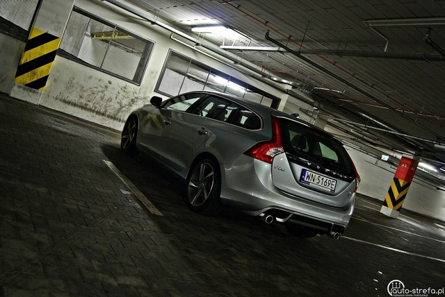 Volvo V60 D4 AWD R-Design