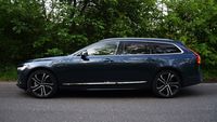 Volvo V90 T8 eAWD - profil