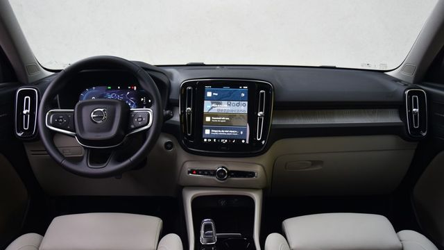 Volvo XC40 B4 z pokaźną listą zalet