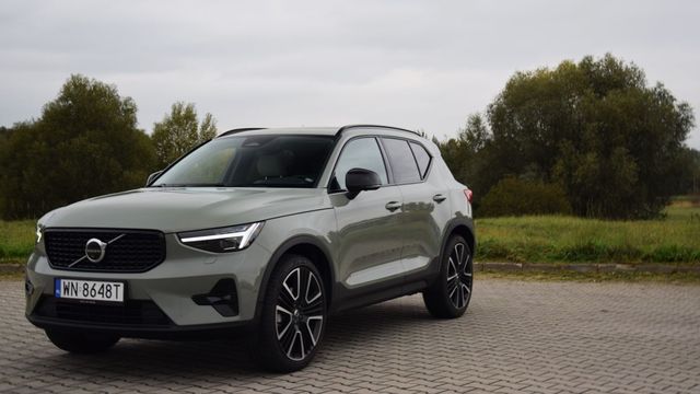 Volvo XC40 B4 z pokaźną listą zalet