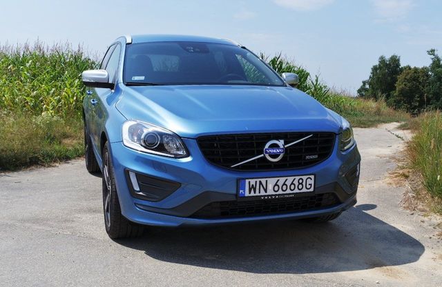 Luksusowe Volvo XC60 D4 R-Design 