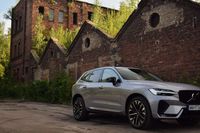 Test Volvo XC60 B5 - czy warto wybrać ten popularny SUV?