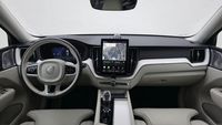 Volvo XC60 B5 FL - kokpit