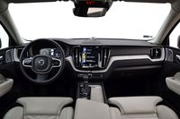 Volvo XC60 D5 AWD Inscription - wnętrze
