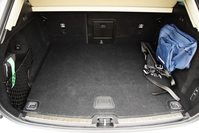 Volvo XC60 T6 eAWD, czyli jakość i komfort