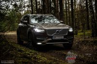 Volvo XC90 D5 Inscription - gdyby Ikea robiła meble z drewna tekowego…