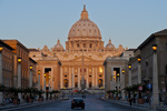 Papież powołuję komisję która poprawi zarządzanie Watykanem