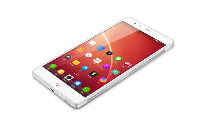 Smartfon ZTE Nubia X6