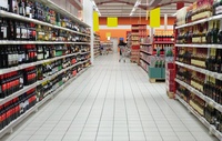 GIS wprowadził zakaz sprzedaży wysokoprocentowych alkoholi z Czech
