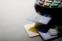 Karty płatnicze są problemem banków