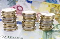 Rośnie popularność przelewów w euro