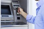 Darmowe wypłaty z bankomatów za granicą: jakie konto?