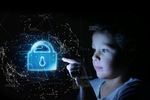 Dzieci w sieci - jak chronić przed cyberzagrożeniami?
