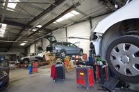 Mechanicy i producenci auto części nie muszą bać się spowolnienia?